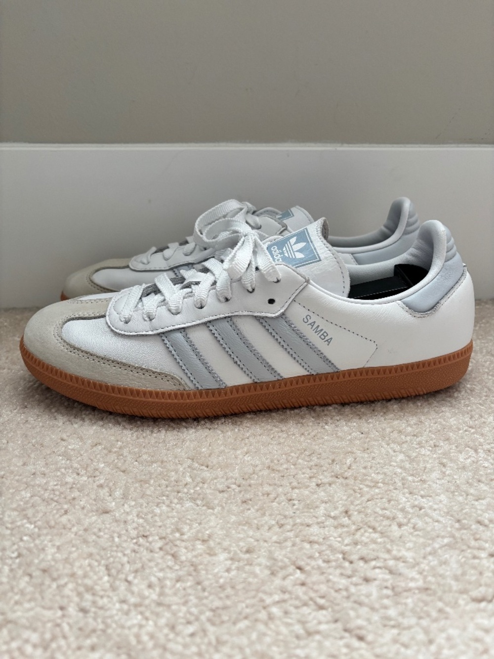 Adidas Samba OG Womens Size 10 White Cream Gum Sole Leather Sneakers JQ2903